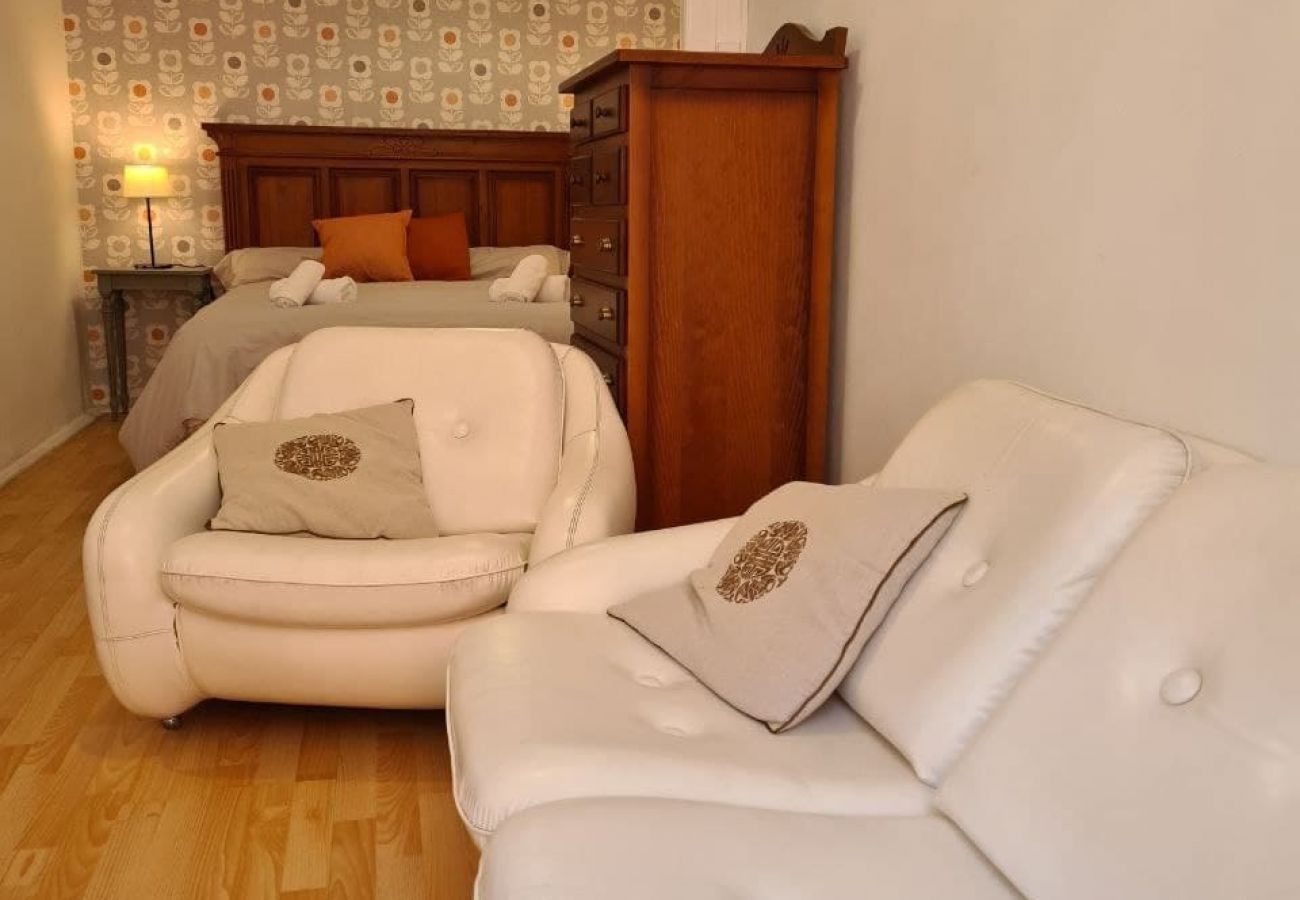 Apartamento en Gijón - 122A   Emblemática vivienda en Playa San Lorenzo