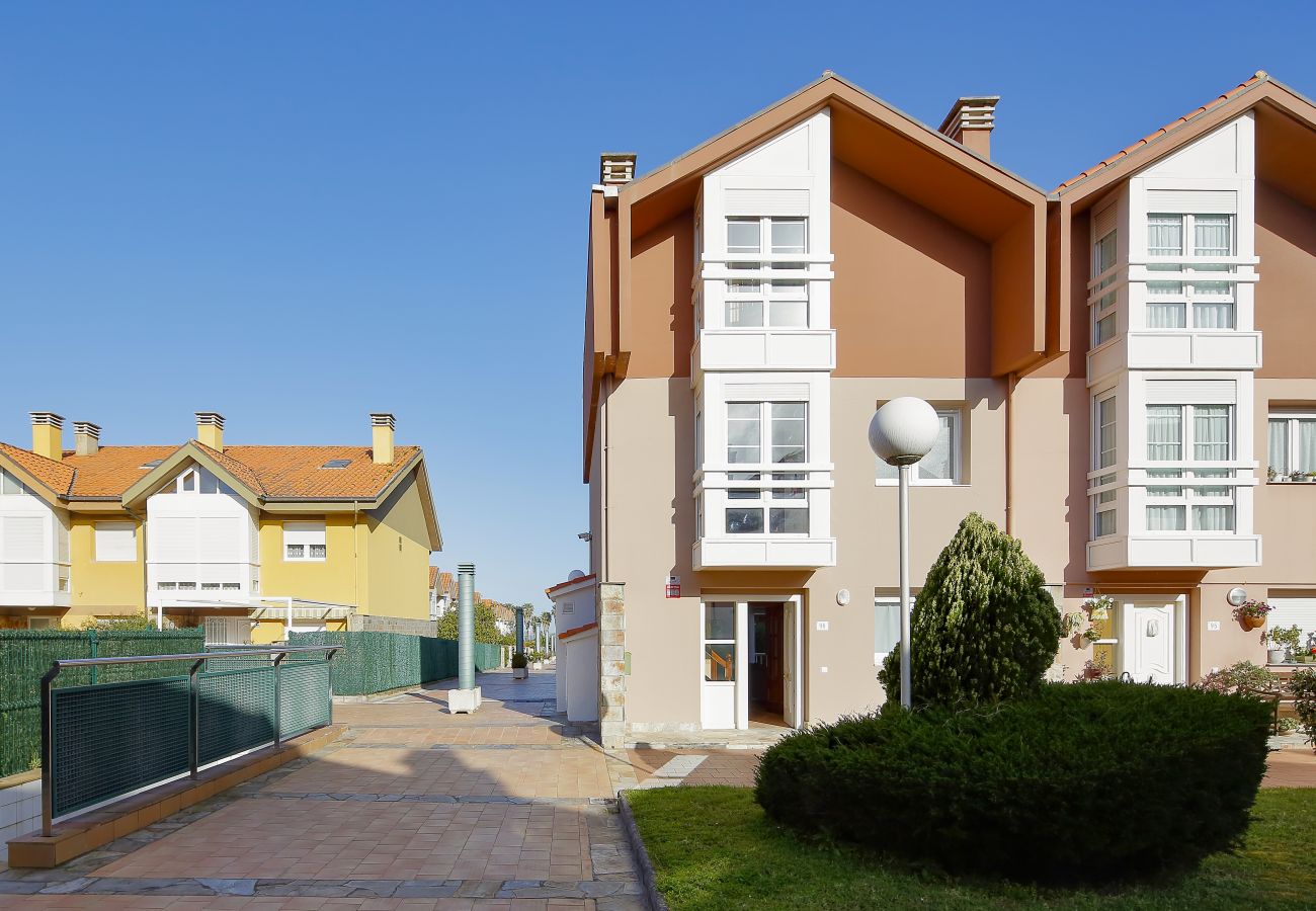 Casa adosada en Gijón - 158A Triplex Rinconin con piscina