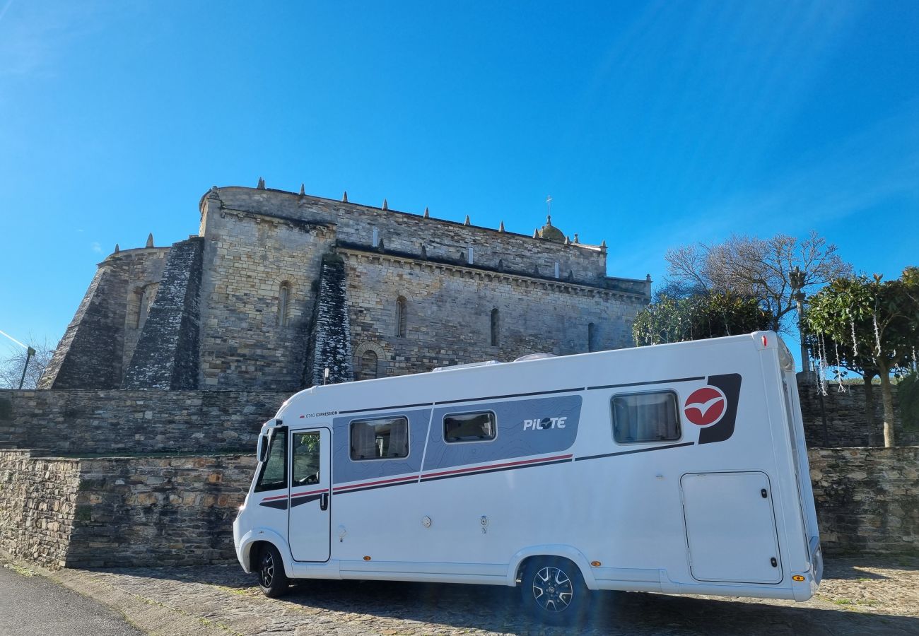 Mobile home en Gijón - CARAV001 - Autocaravana Integral