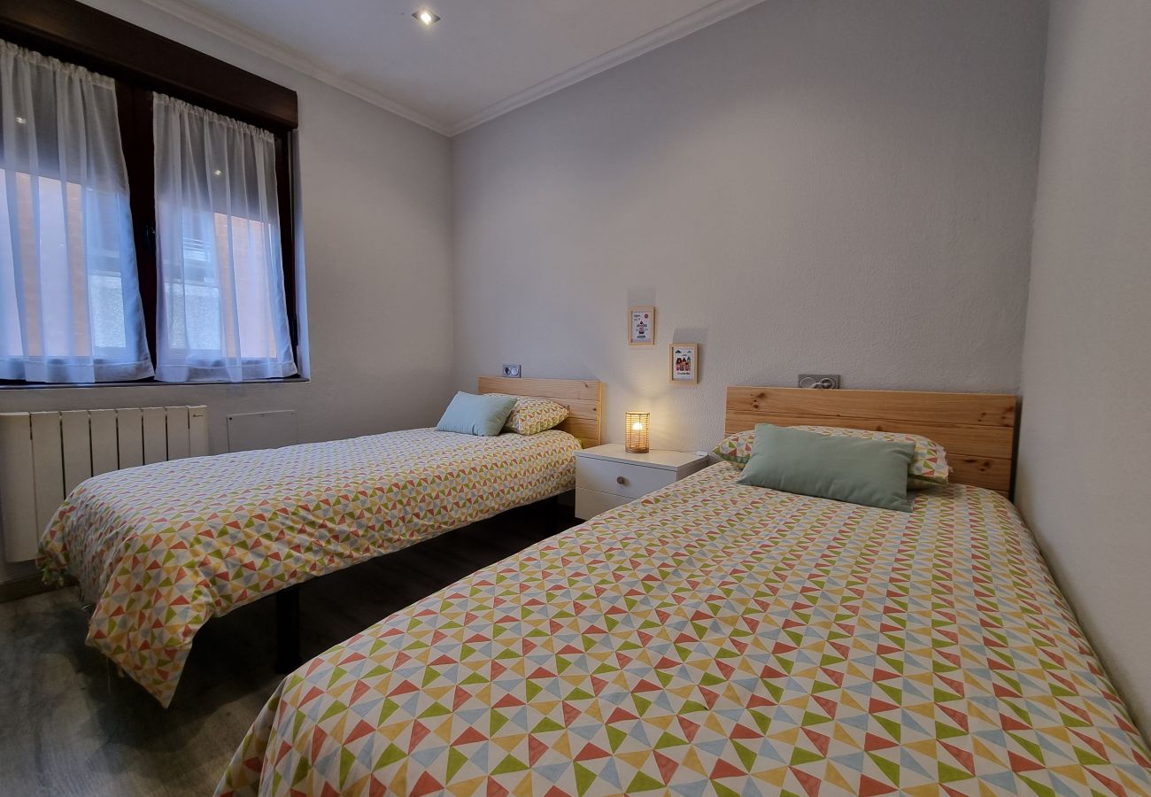 Apartamento en Gijón - 175A Apto La Arena 3 dormitorios