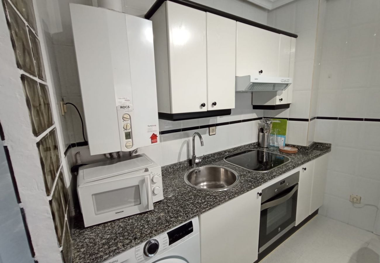 Apartamento en Oviedo - 630A Apartamento moderno y equipado