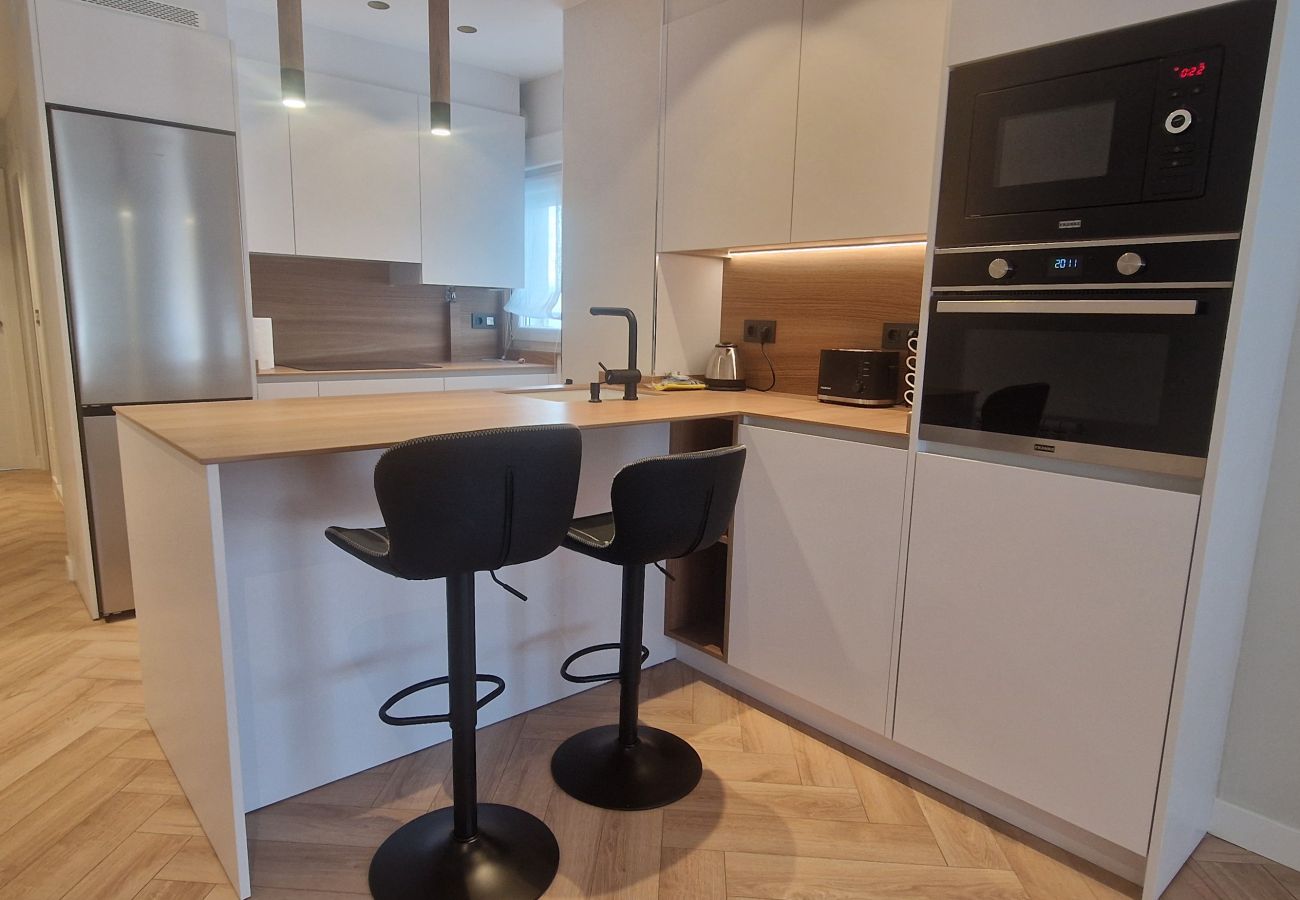 Apartamento en Gijón - 192A Luminoso y moderno