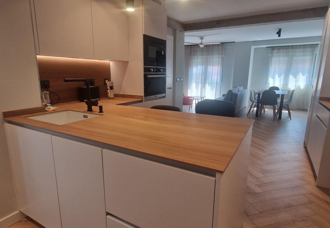 Apartamento en Gijón - 192A Luminoso y moderno