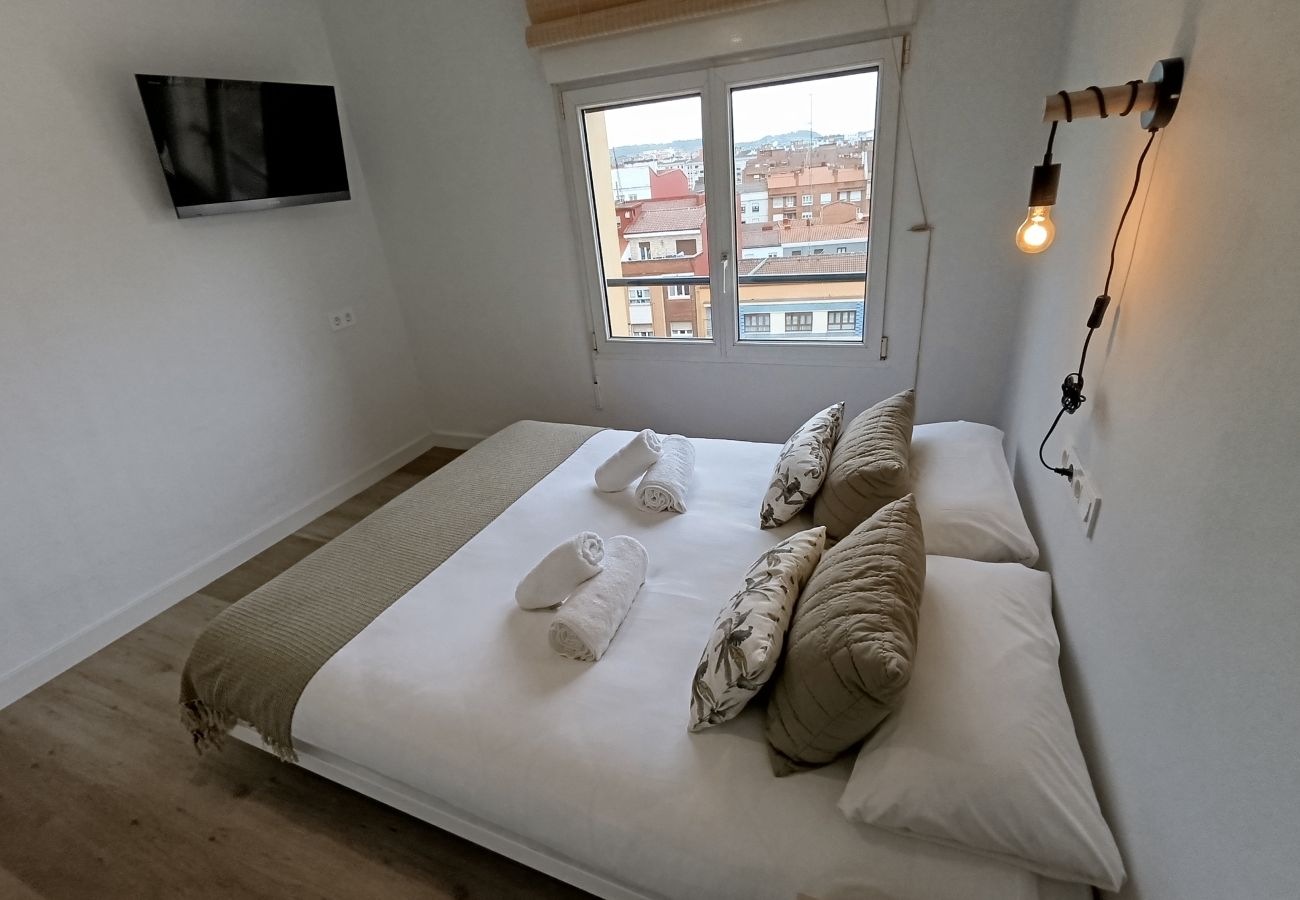 Apartamento en Gijón - 1A104 Top30 Precioso ático con terraza