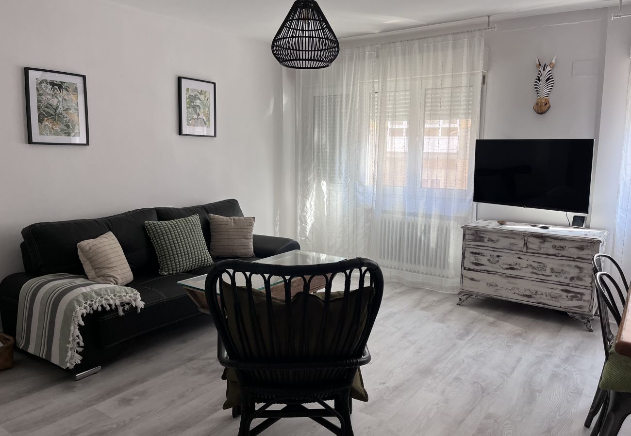 Apartamento en Gijón - 1A108 Amplio y moderno apartamento
