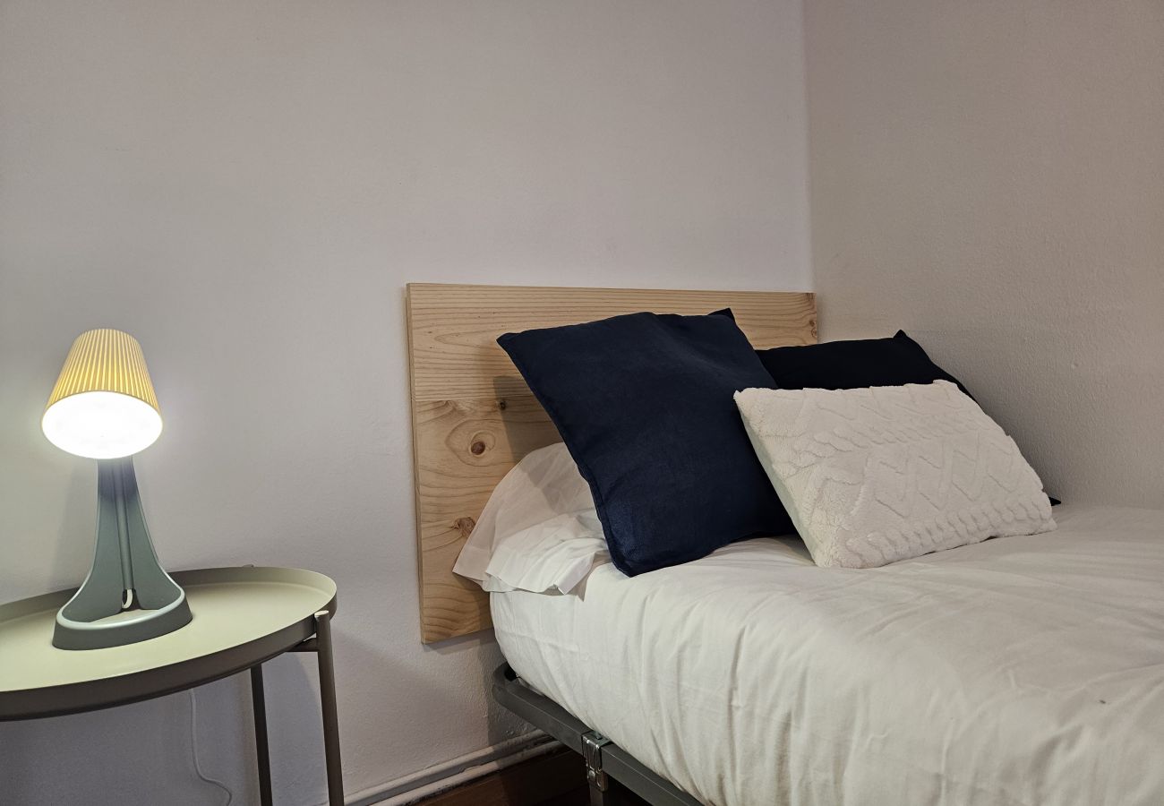 Apartamento en Oviedo - 637A Moderno y cómodo apartamento