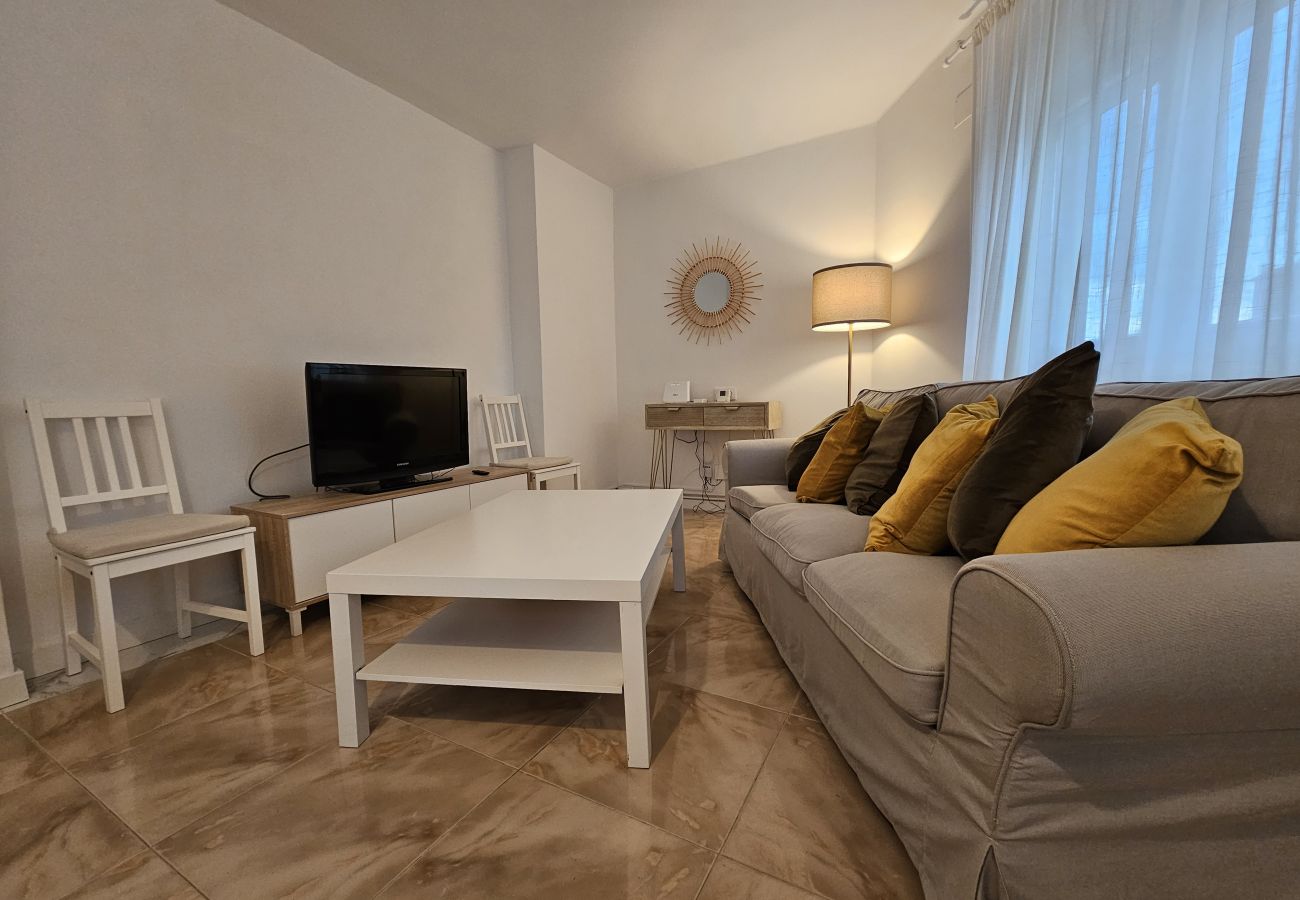 Apartamento en Oviedo - 637A Moderno y cómodo apartamento
