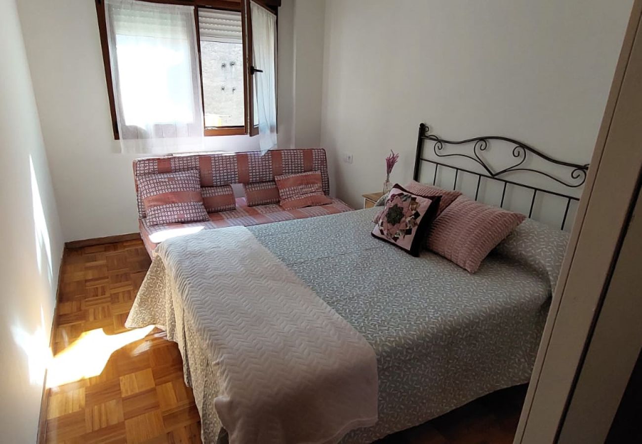 Apartamento en Gijón - 1A125 Comodo apartamento 3 dormitorios con garaje