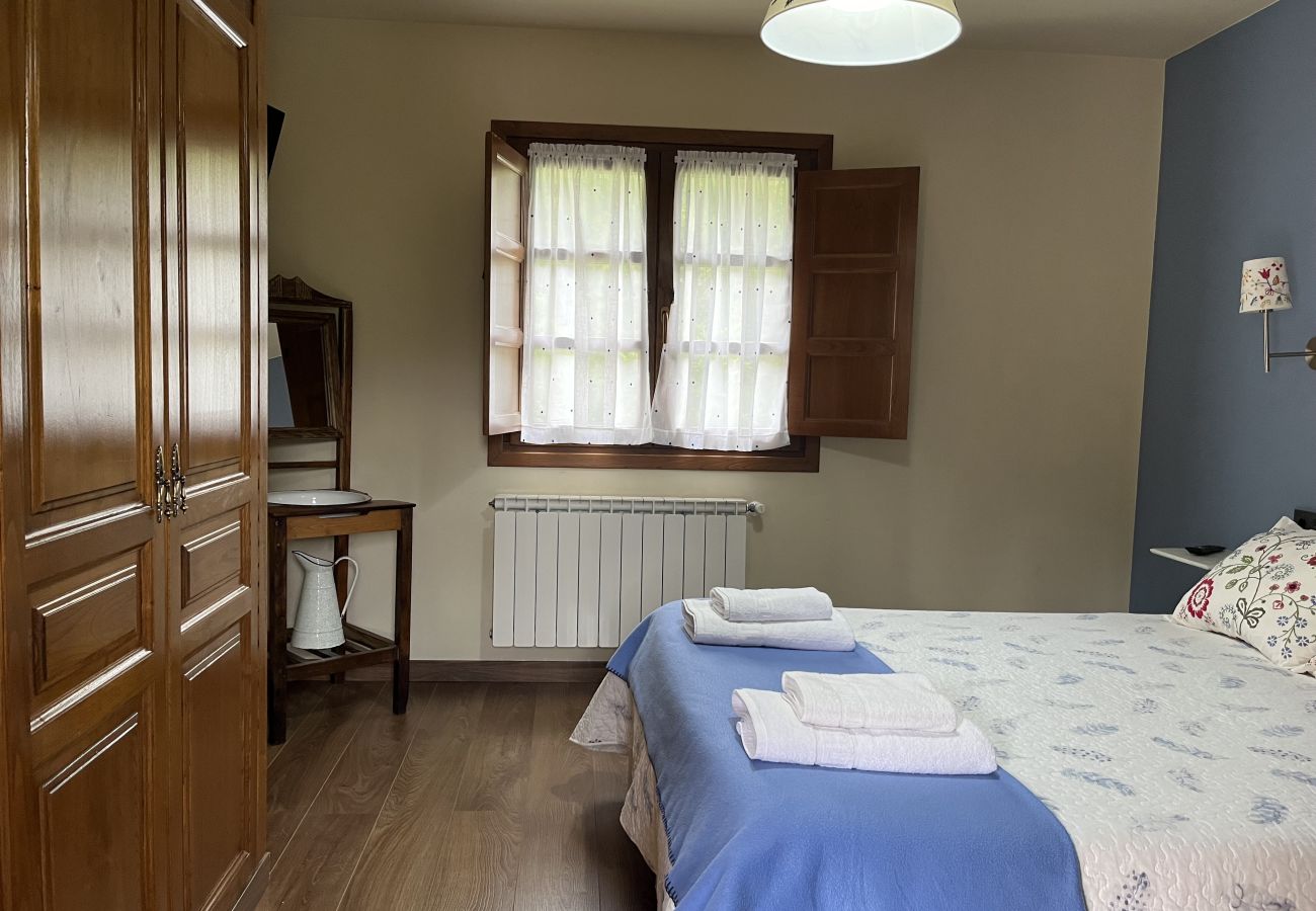 Apartamento en Allande - 27C02 El Madroño - Valledor