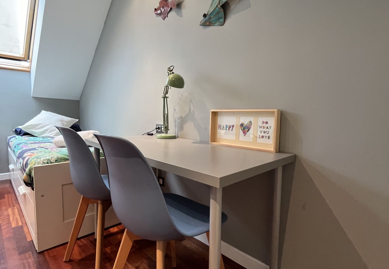 Apartamento en Oviedo - 604C Aura Oviedo. Ático céntrico con garaje