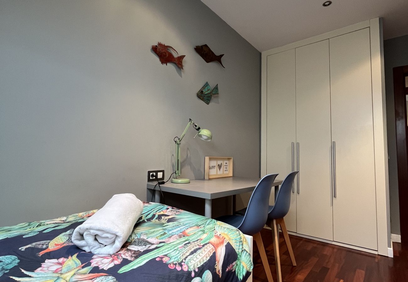 Apartamento en Oviedo - 604C Aura Oviedo. Ático céntrico con garaje