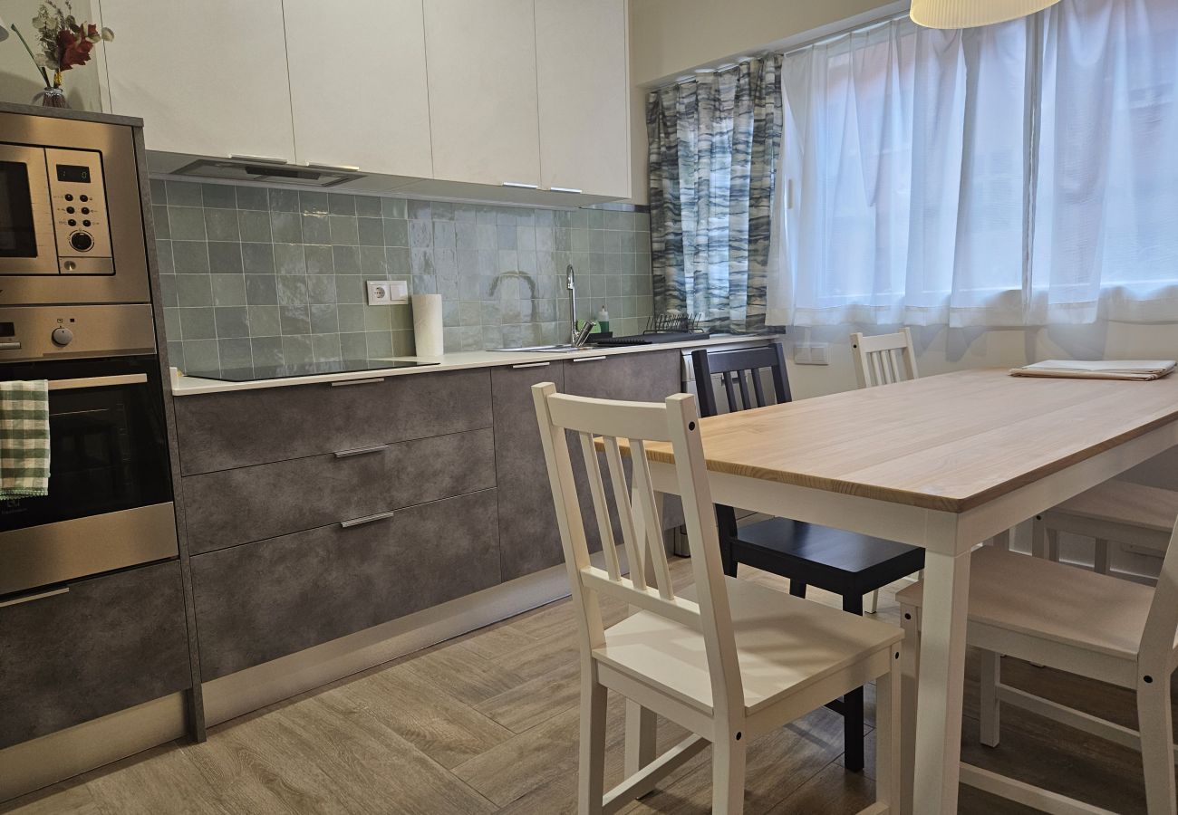 Apartamento en Gijón - 1A128 Moderno apartamento 6p/3h