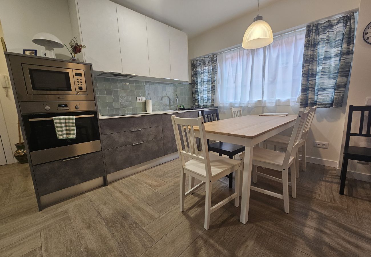 Apartamento en Gijón - 1A128 Moderno apartamento 6p/3h