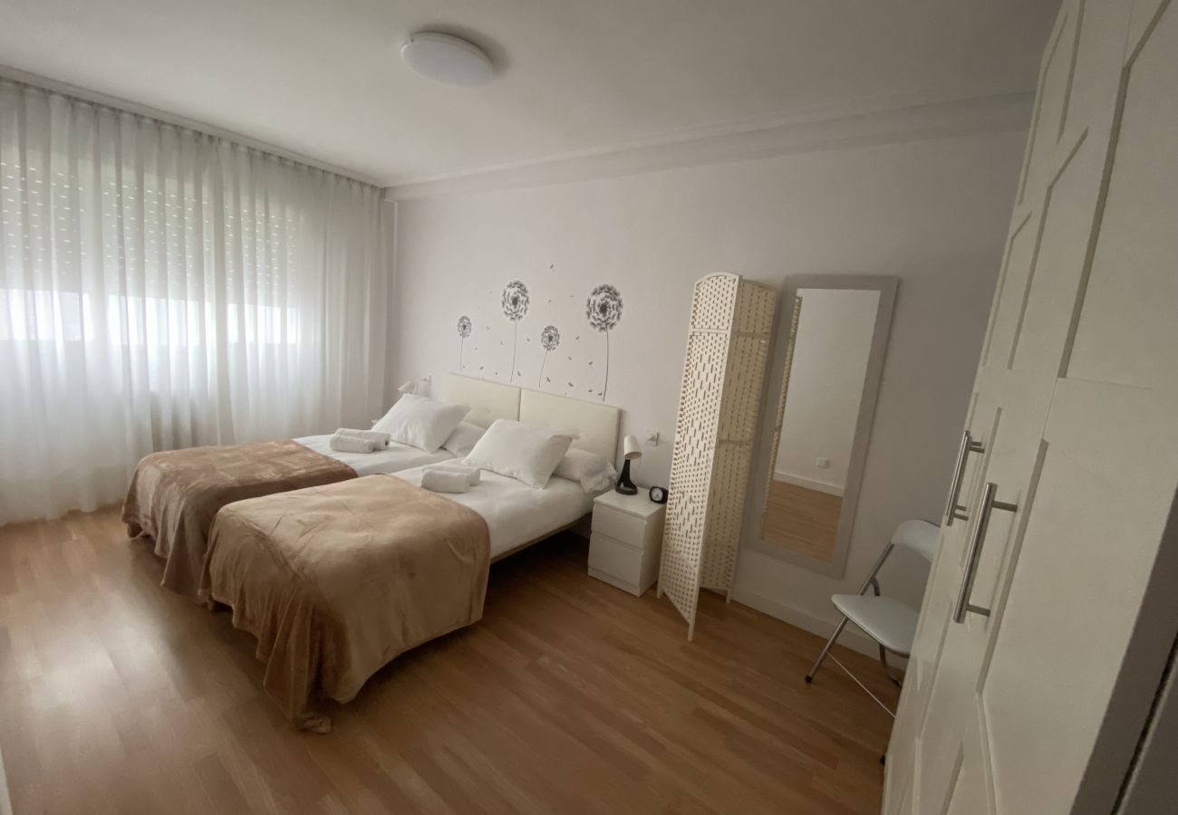 Apartamento en Gijón - 1A133 Casa Güeli