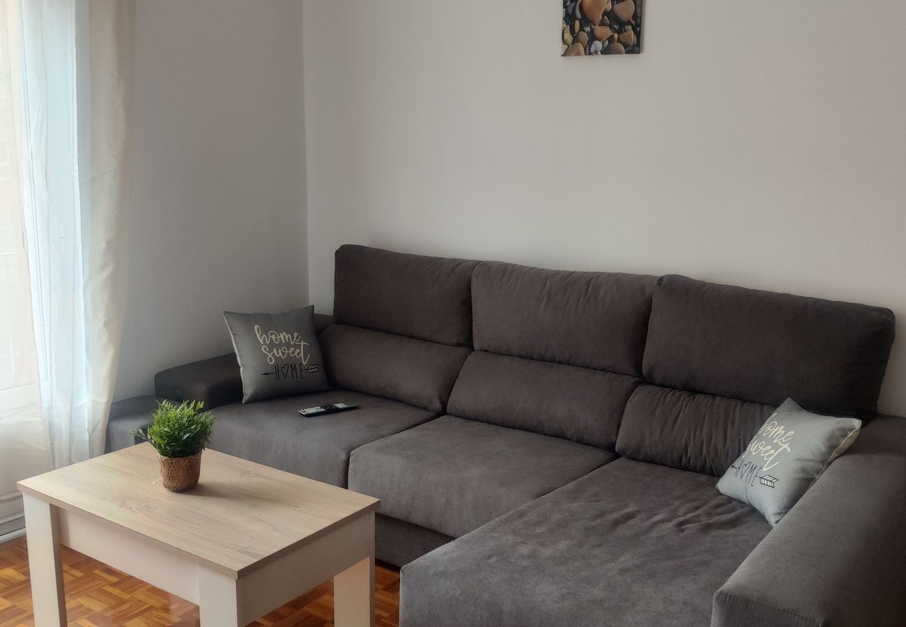 Apartamento en Gijón - 1A135 Comodo Apto 3 dormitorios