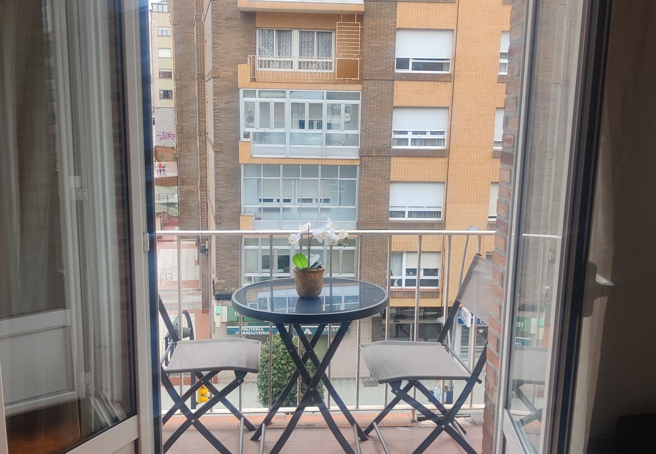 Apartamento en Gijón - 1A135 Comodo Apto 3 dormitorios