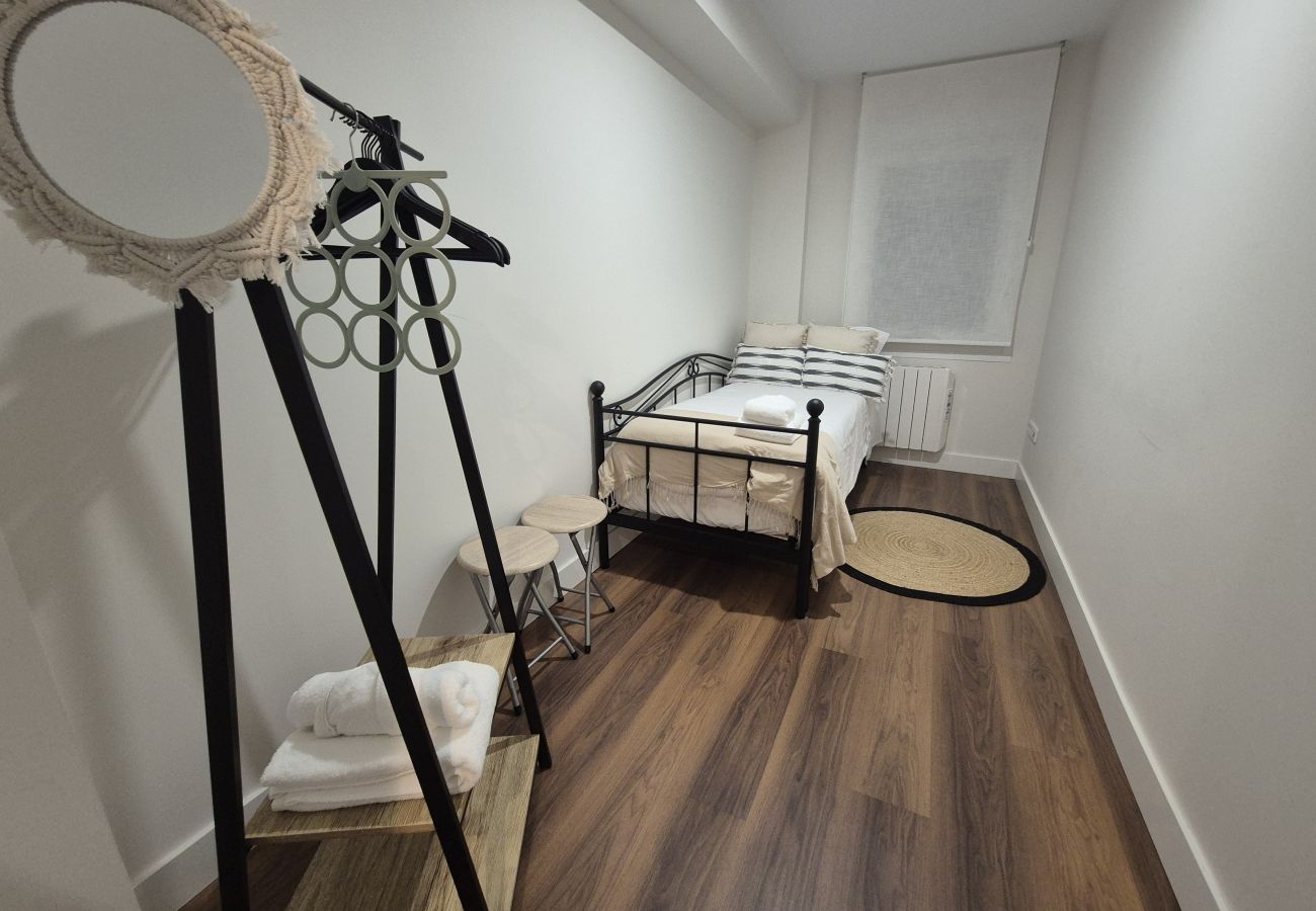 Apartamento en Gijón - 1A136 Mar de Poniente