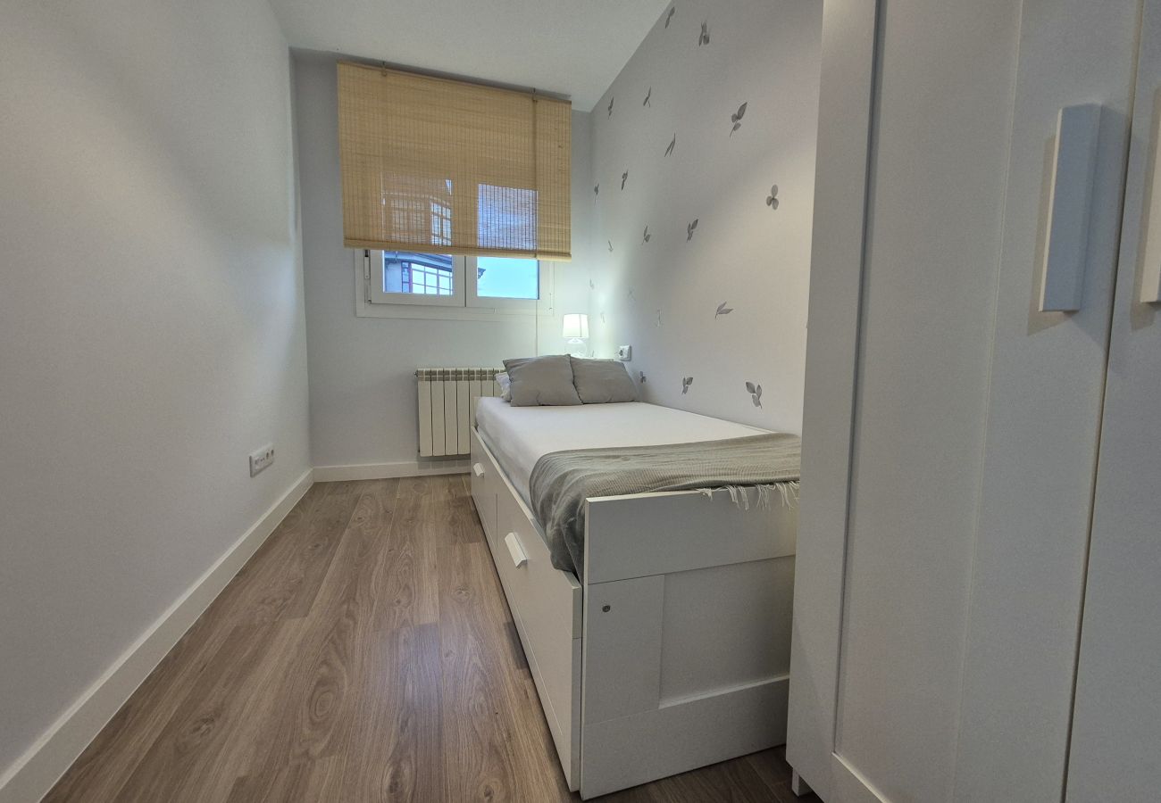 Apartamento en Oviedo - 650A Apartamento moderno, acogedor y con garaje