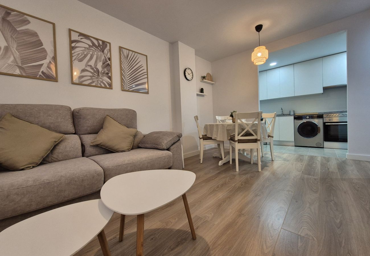 Apartamento en Oviedo - 650A Apartamento moderno, acogedor y con garaje