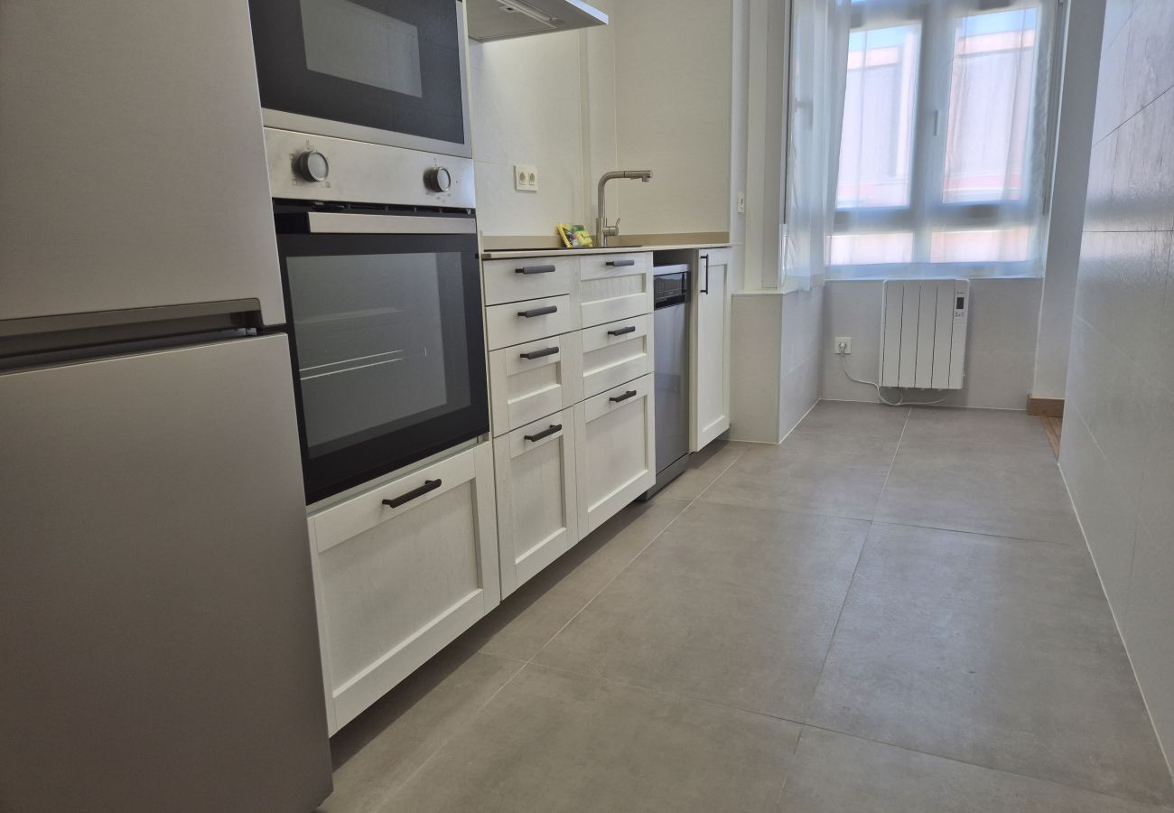 Apartamento en Gijón - 1A142 Moderno apartamento 3 dormitorios