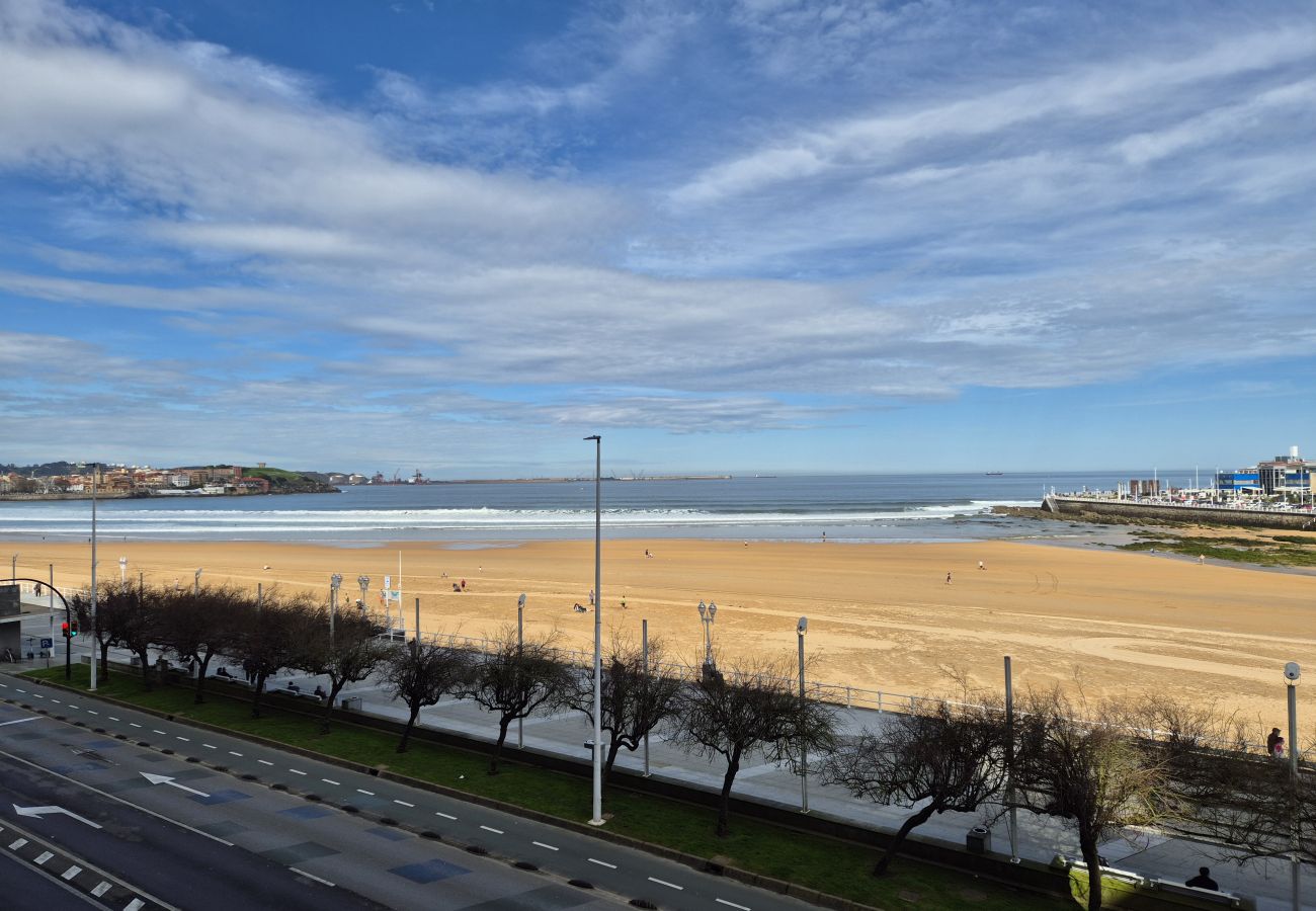 Apartamento en Gijón - 1B143 Amplio moderno 3 dormitorios  primera linea