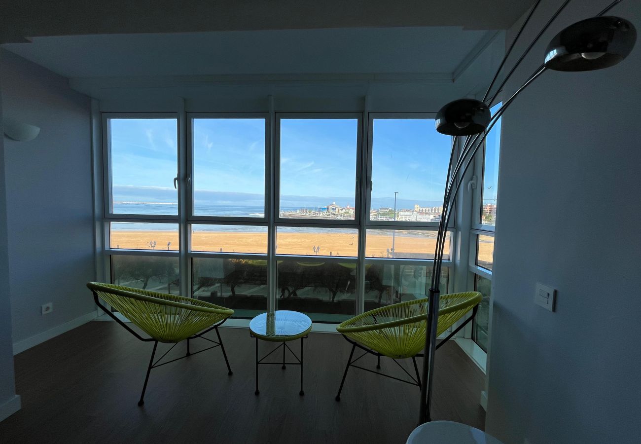 Apartamento en Gijón - 1E143 5 dormitorios en primera linea de playa 