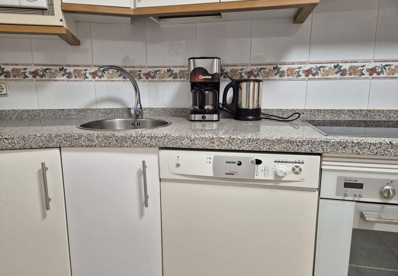 Apartamento en Gijón - 1E143 5 dormitorios en primera linea de playa 